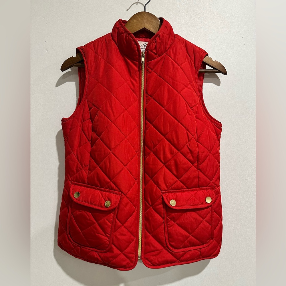 ST JOHN'S‎ BAY Red Quilted Vest Size S